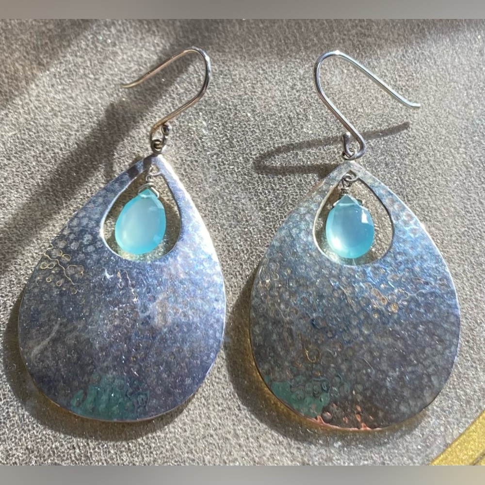 BANANA REPUBLIC Silver Hammered Metal & Stone Earrings
